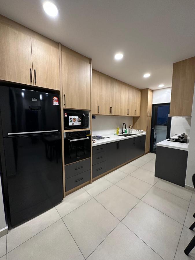 Apartemen Reizz By Leo