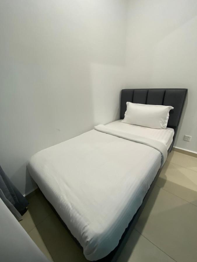 Reizz By Leo Apartemen