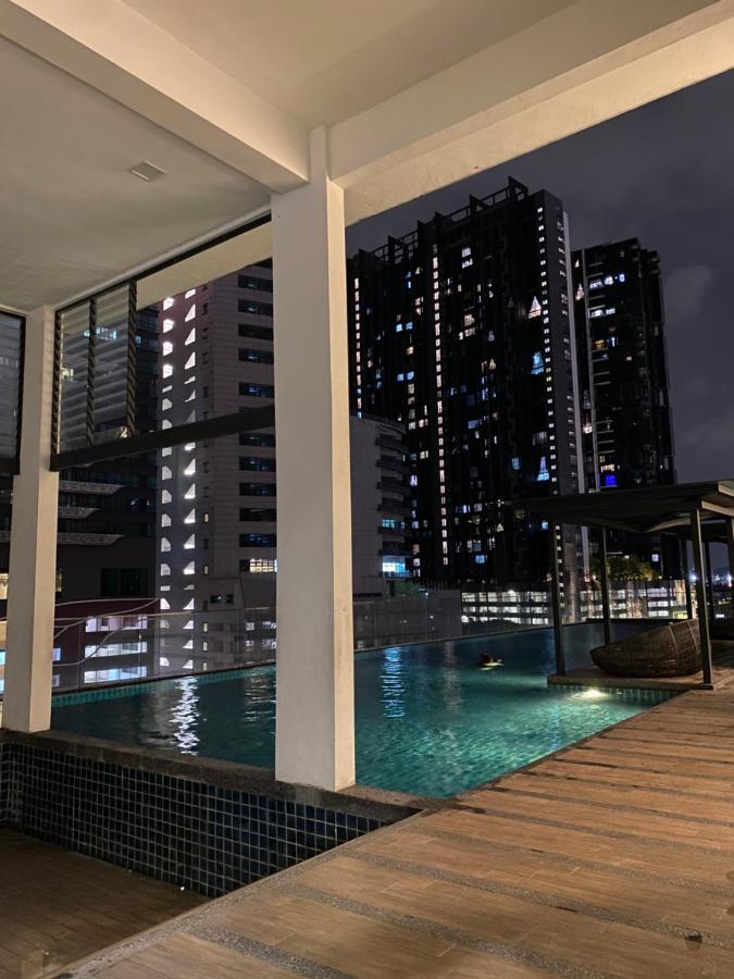 Reizz By Leo Apartemen