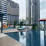Reizz Residence By Leo Suites